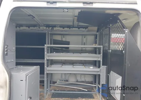 2016 Chevrolet Express 2500 Work Van z USA, uszkodzony, nr VIN 1GCWGAFF8G1333073